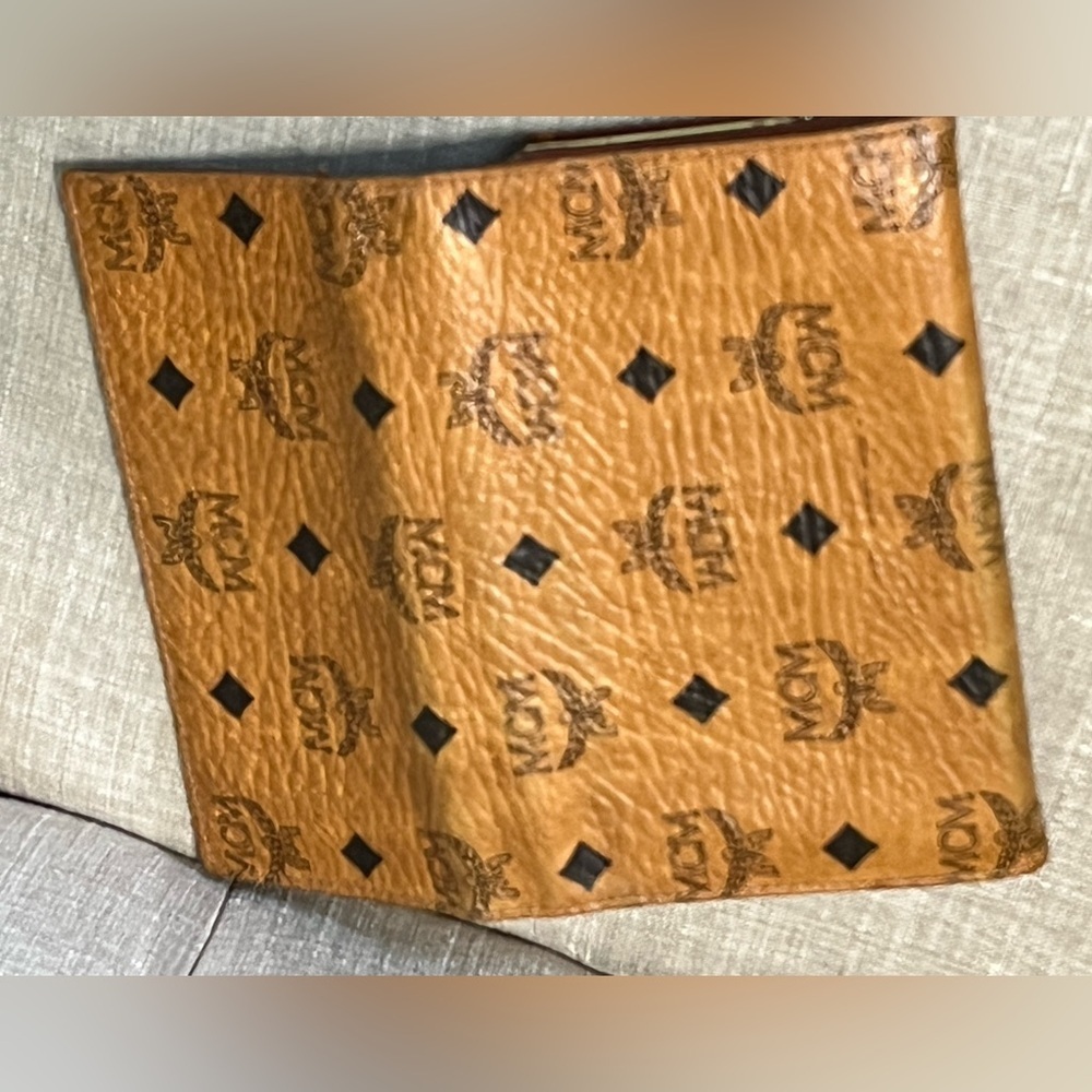MCM Long Kisslock Leather Authentic Vintage wallet - Picture 13 of 16